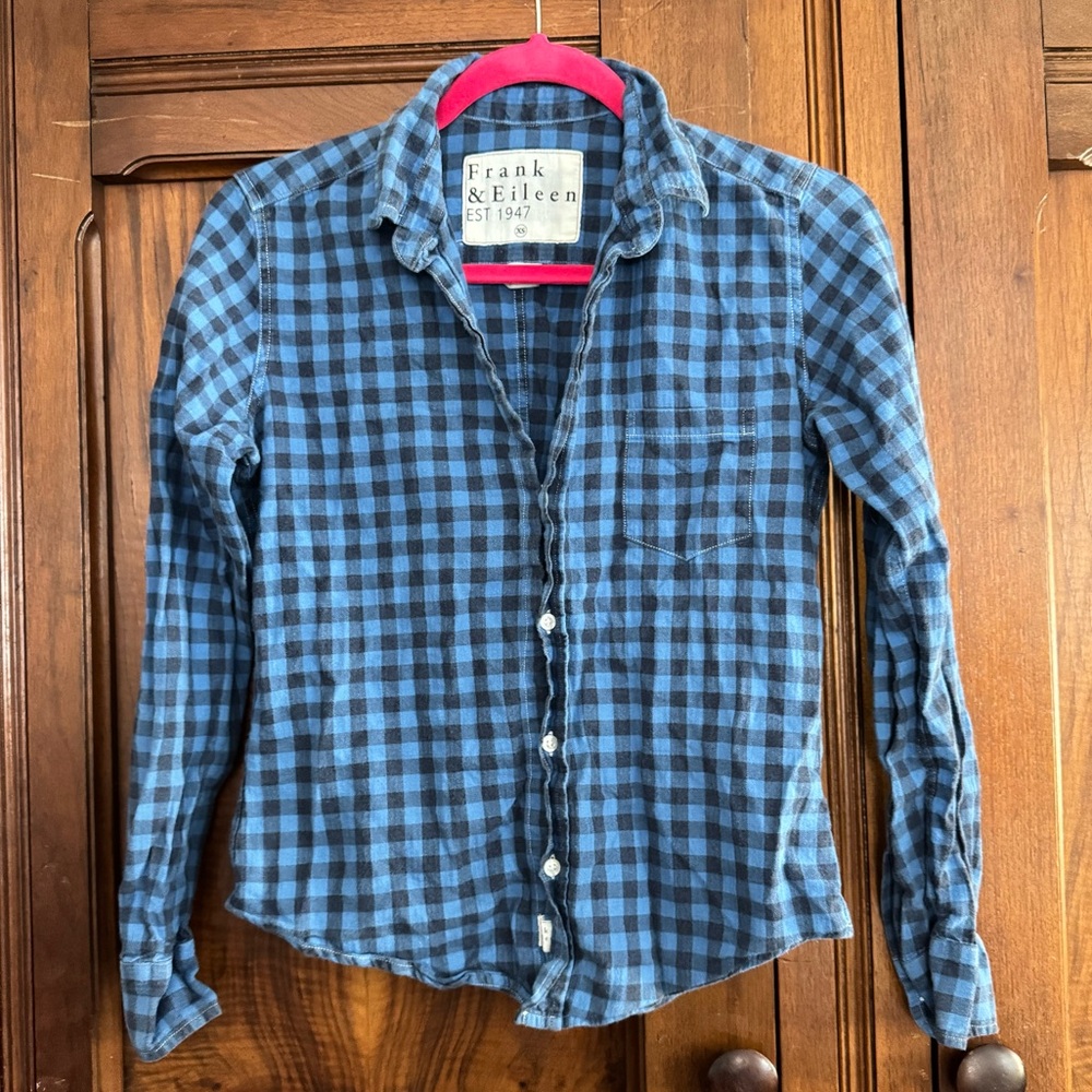 Frank & Eileen Barry shirt- blue & black plaid button down